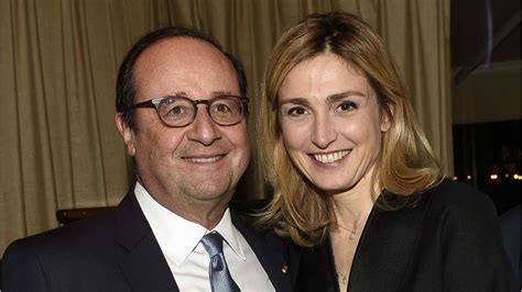 François Hollande Et Sa Nouvelle Compagne Emmanuelle La compagne de Hollande a été entendue par la police des polices